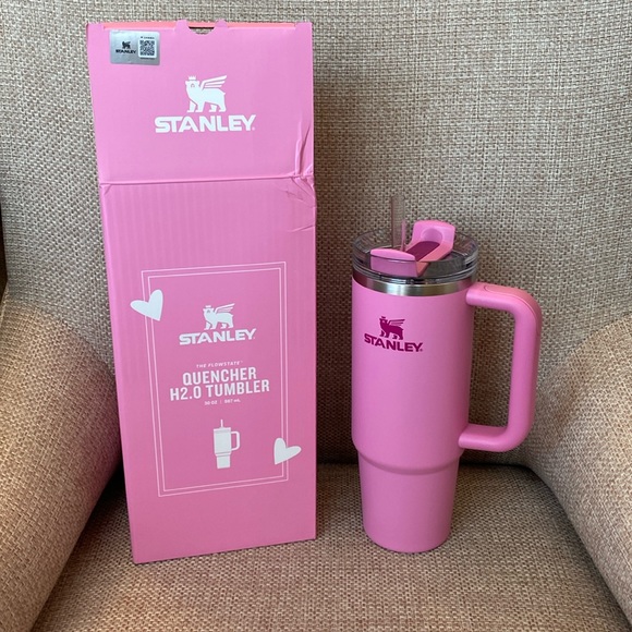 Stanley China Valentine’s Day release 30 oz